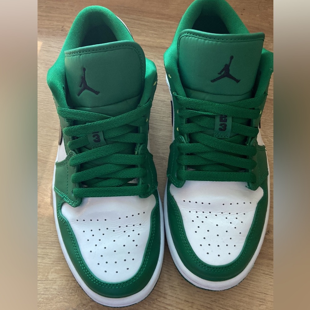 Jordan 1 low Pine Green
